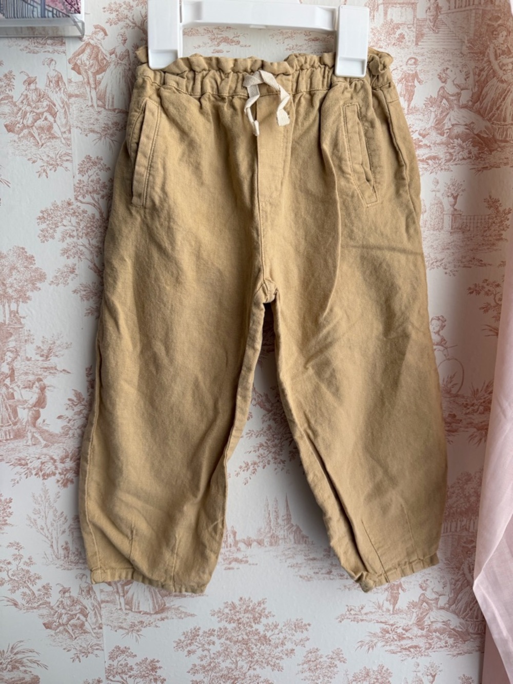 Zara Kids Casual Pants - Tan size 4t unisex